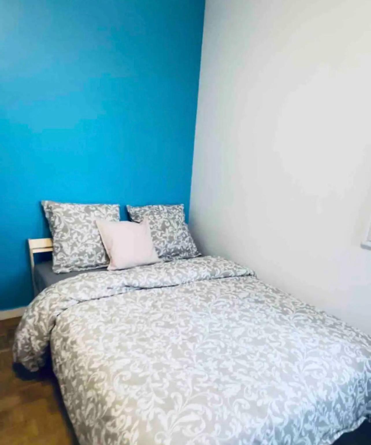 Modern 2 Bedroom Apartment Near Paris Metro, Giant Flat Screen Tv 85 Inches, Balcony, Free Parking Ивры-Сур-Сеине Экстерьер фото